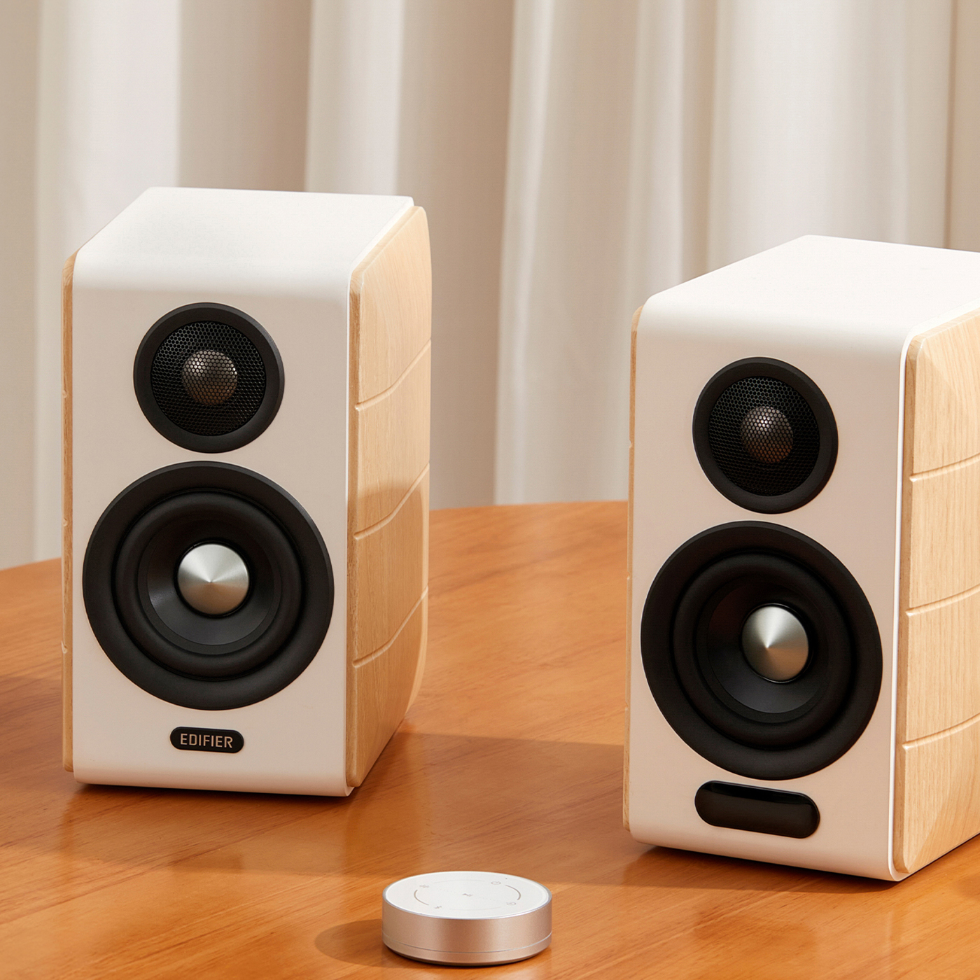 Edifier S880DB MKII. Полочная акустика Edifier на Vinyl