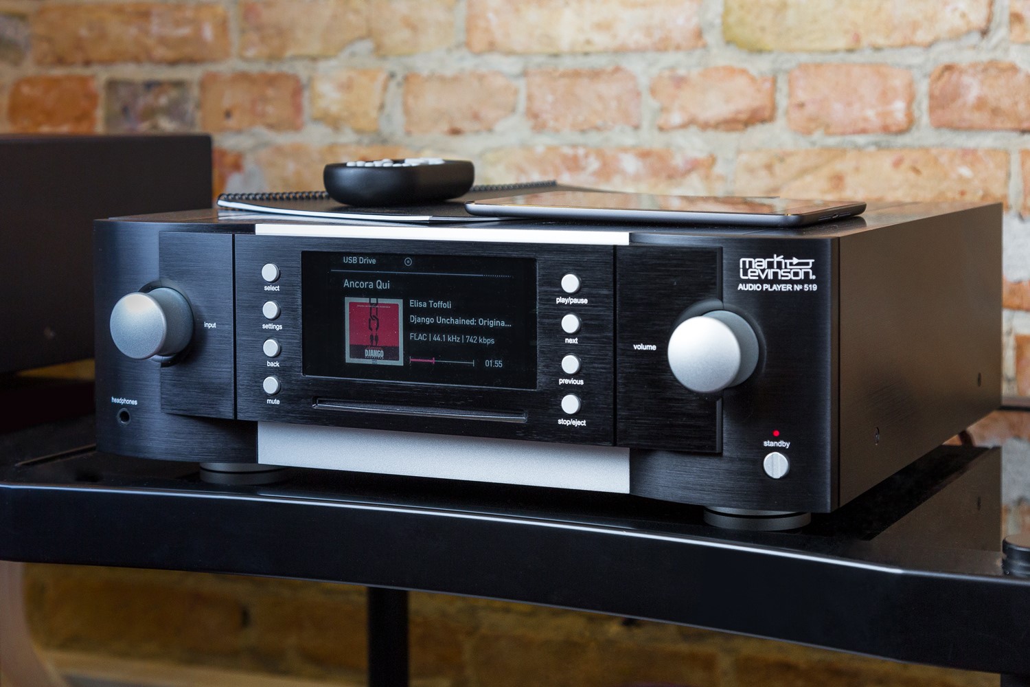 Mark levinson фото