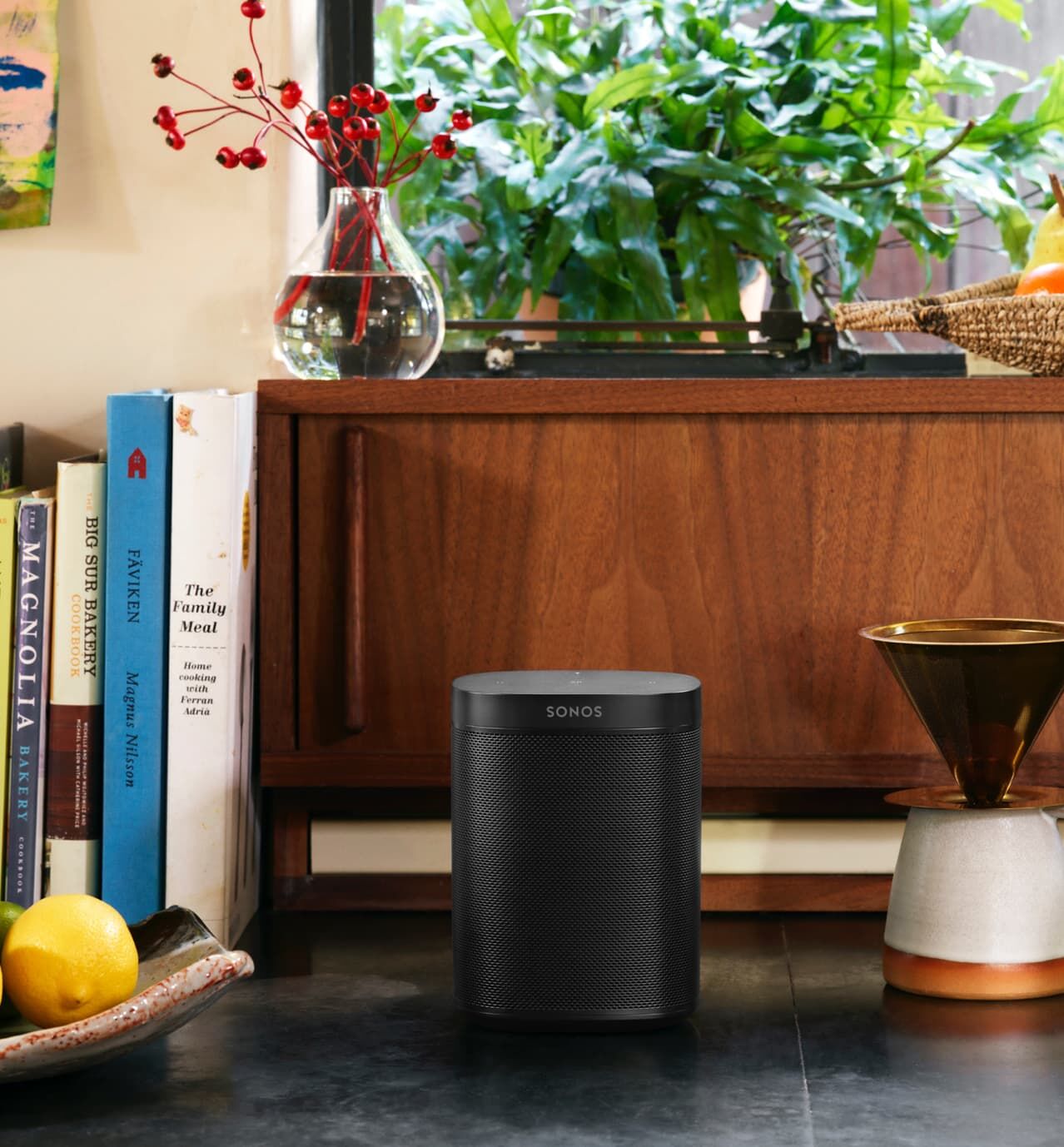 Sonos One – витринный образец – купить в Vinyl Sound