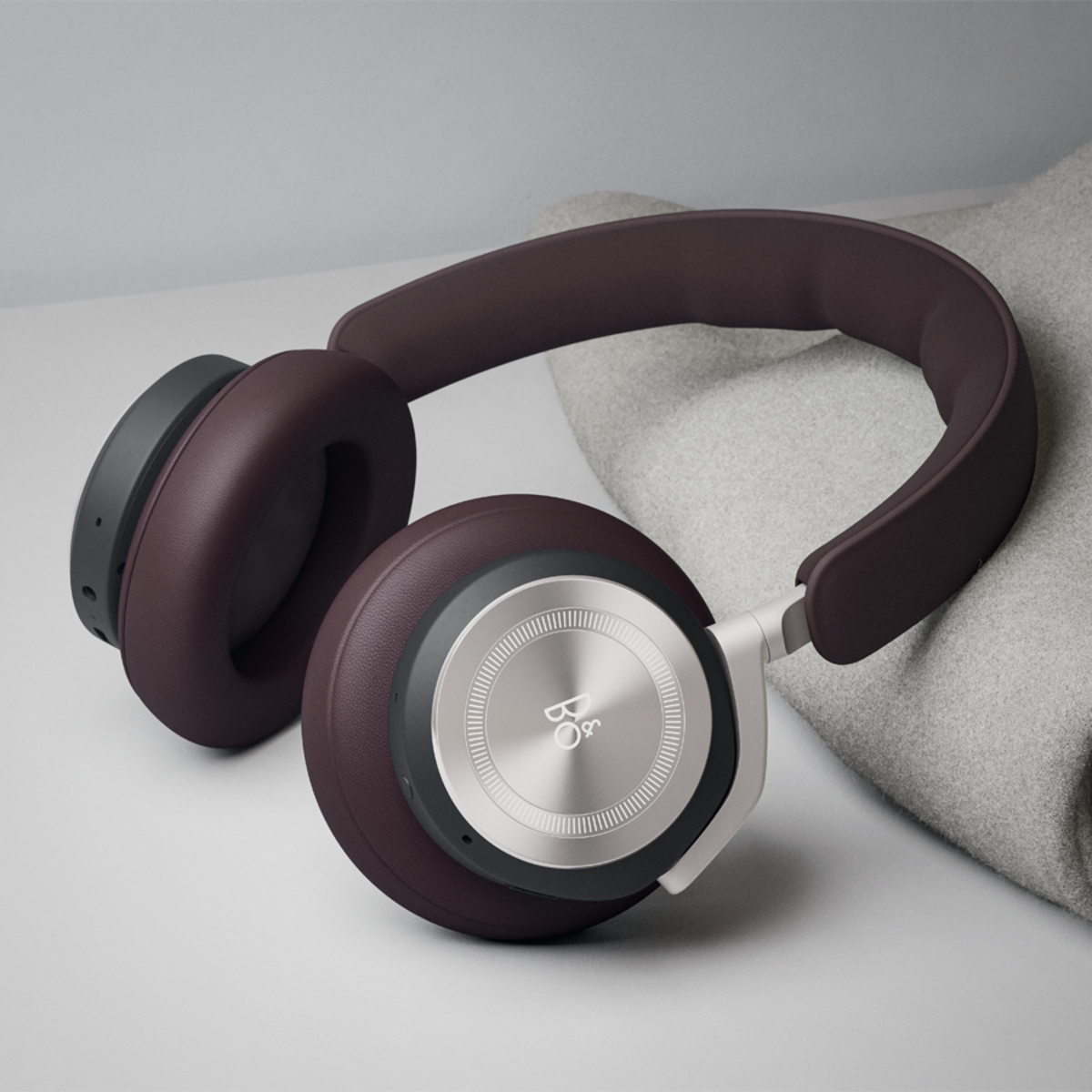 Bang & Olufsen BEOPLAY HX. Bang & Olufsen BEOPLAY HX Dark Maroon. Наушники Bang Olufsen. HX Dark Maroon.