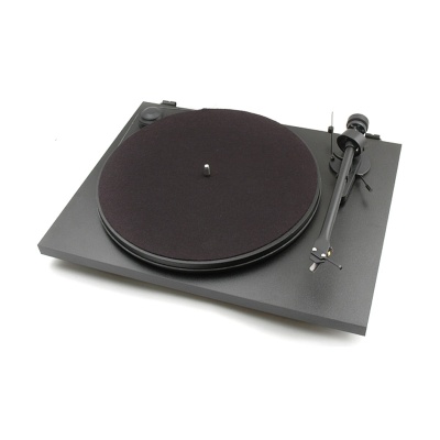 Pro-Ject Essential II DC