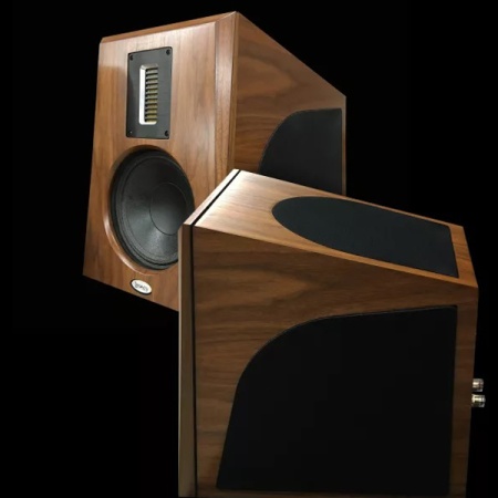 Legacy Audio Calibre XD Walnut