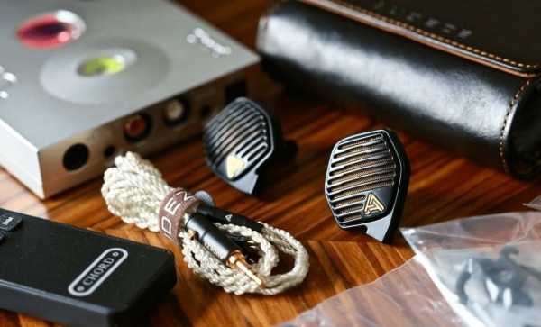 Audeze LCD-i4 Bluetooth