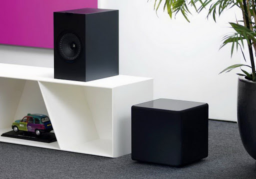 KEF Kube 8b – витринный образец