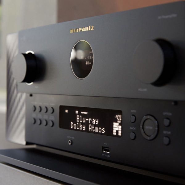 Marantz AV 10