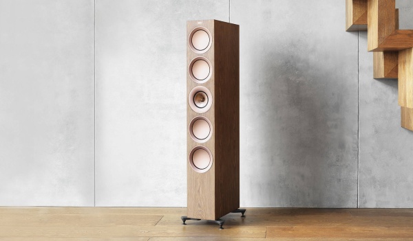 KEF R11